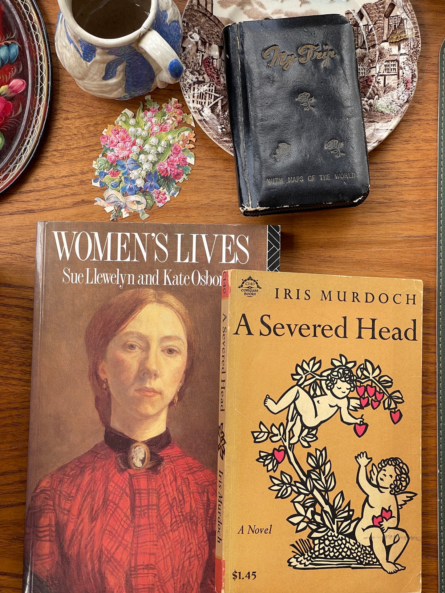 A Severed Head by Iris Murdoch