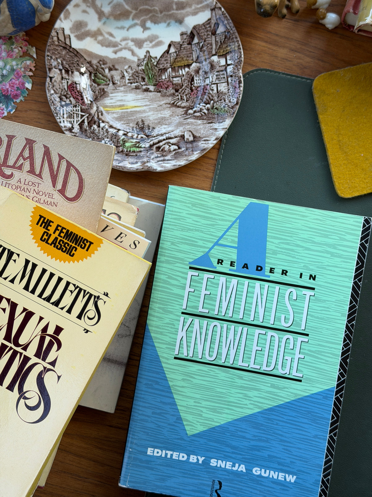 A Reader in Feminist Knowledge ed. Sneja Gunew