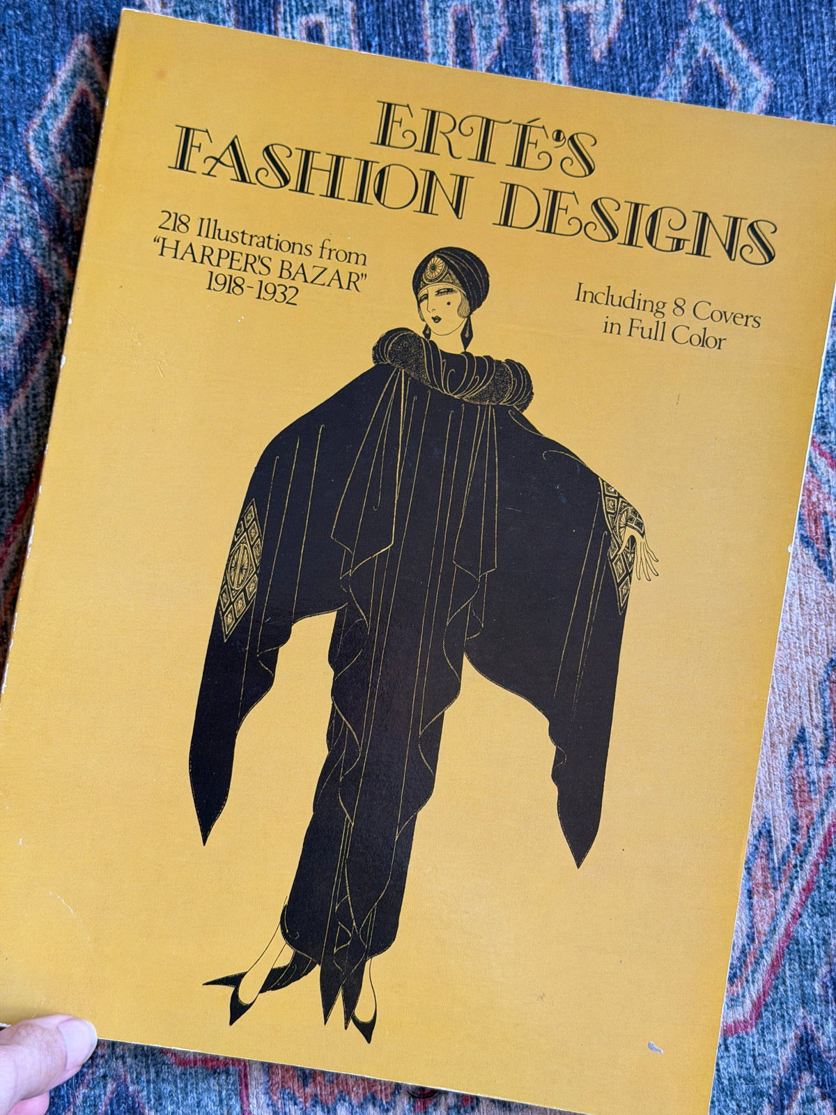 Erté's Fashion Designs