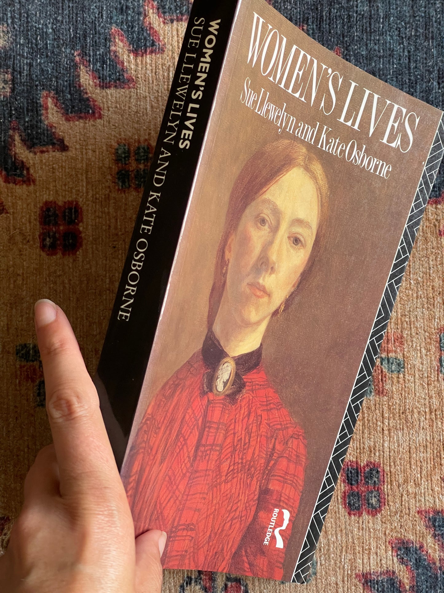 Women's Lives by Sue Llewelyn and Kate Osborne
