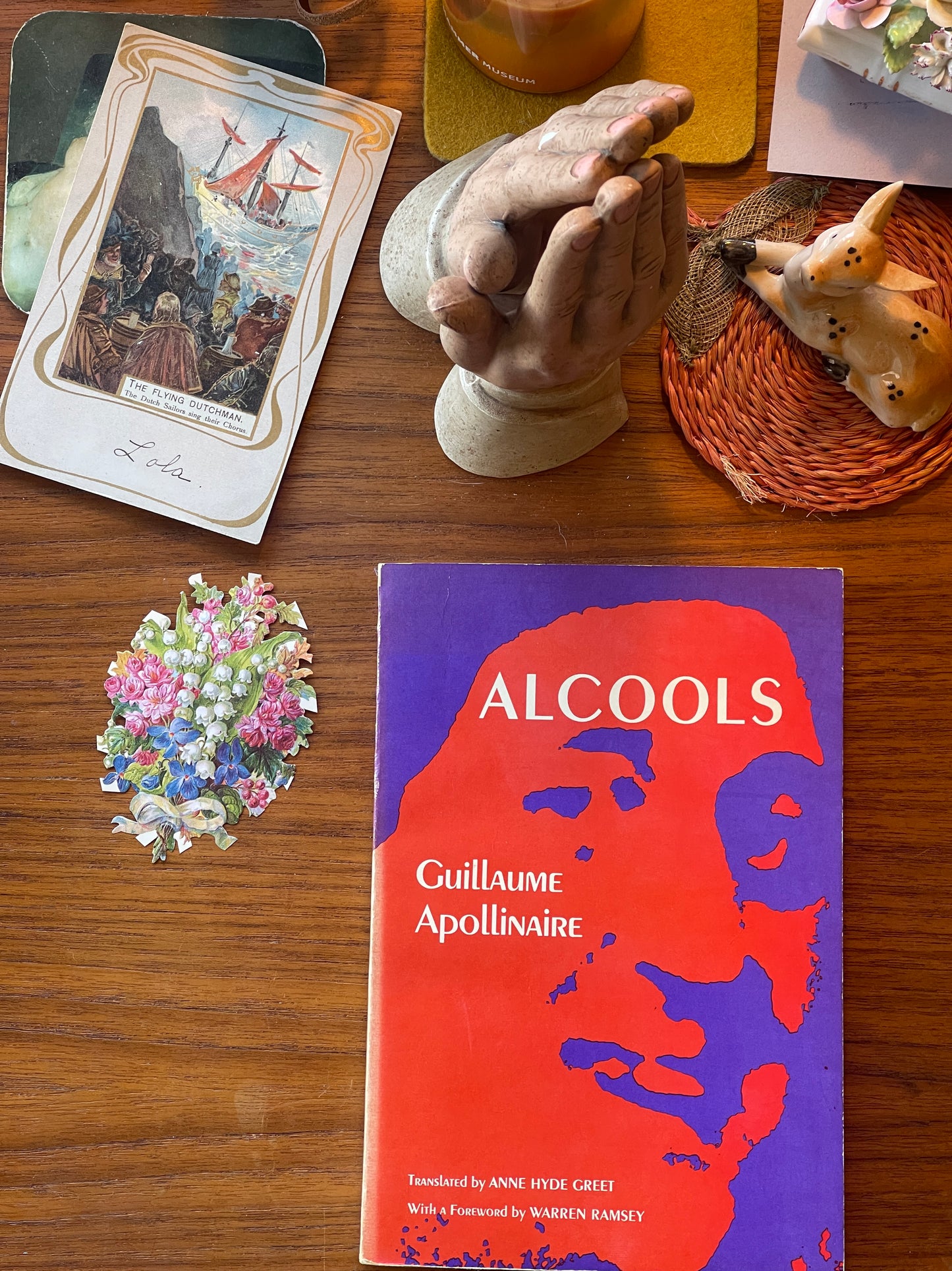 Alcools by Guillaume Apollinaire