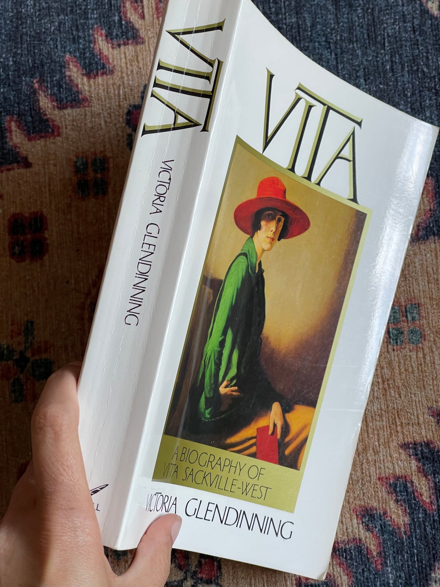 Vita: A Biography of Vita Sackville West by Victoria Glendinning