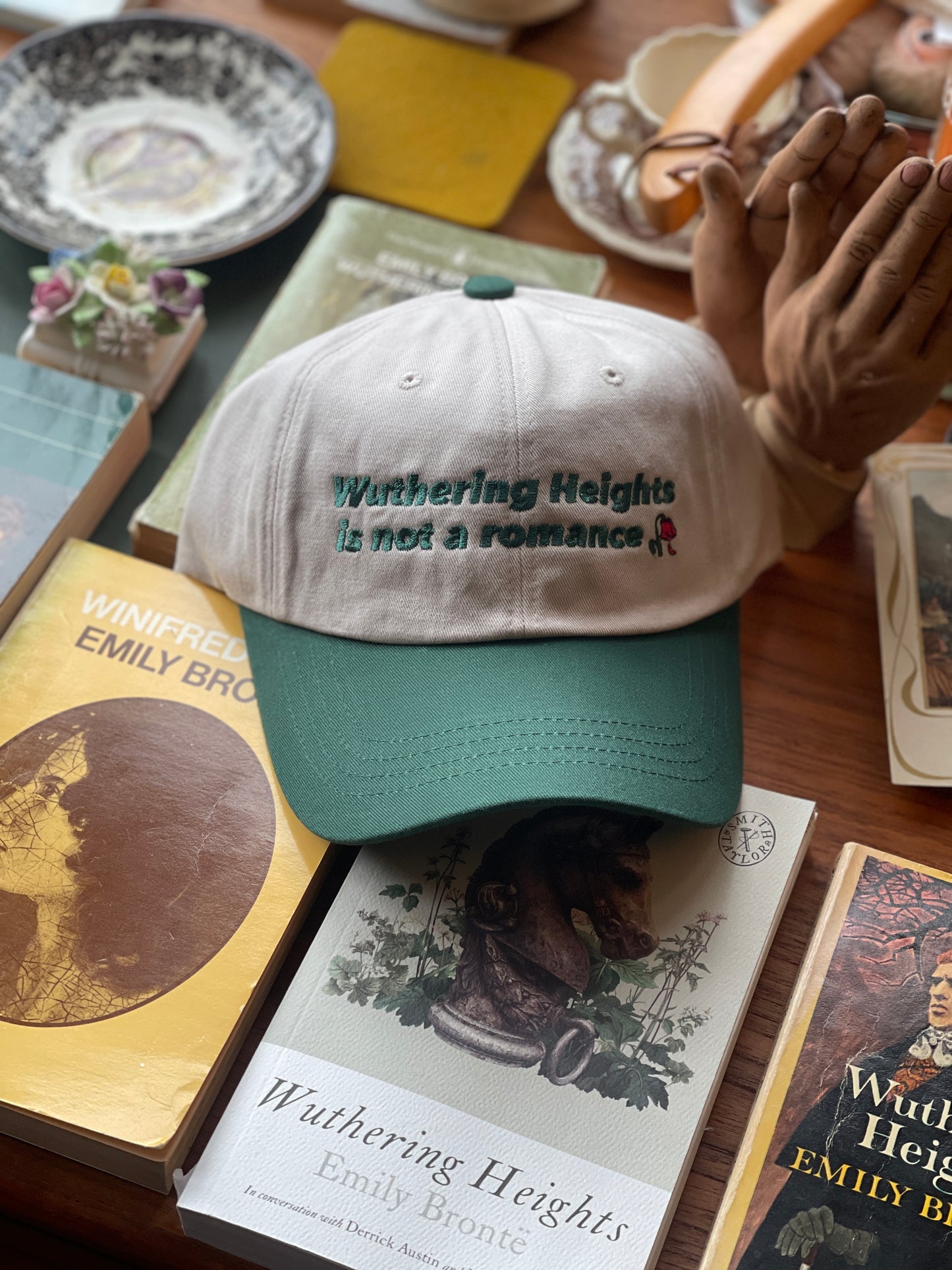 Wuthering Heights is not a romance WHB hat