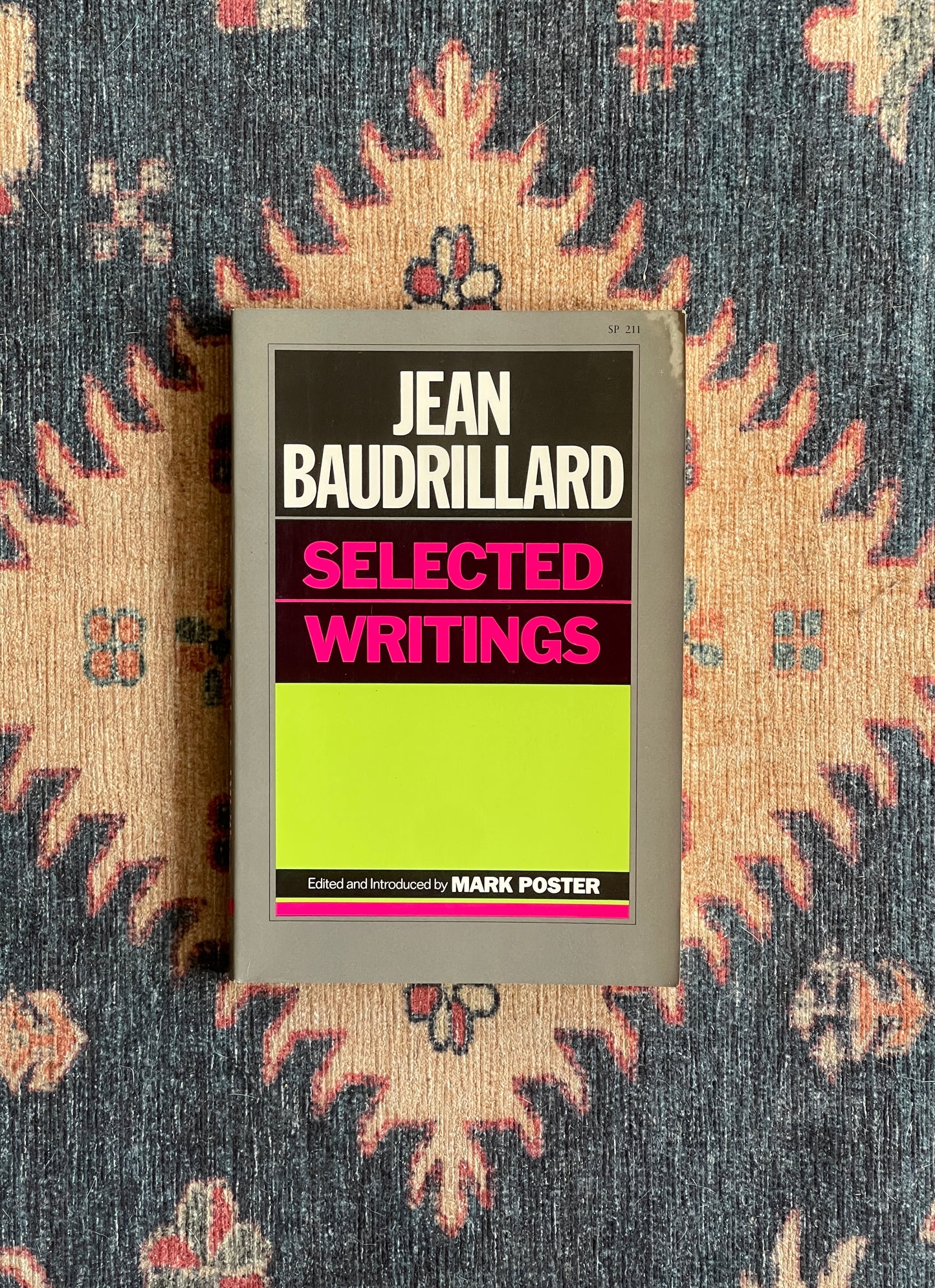 Jean Baudrillard: Selected Writings