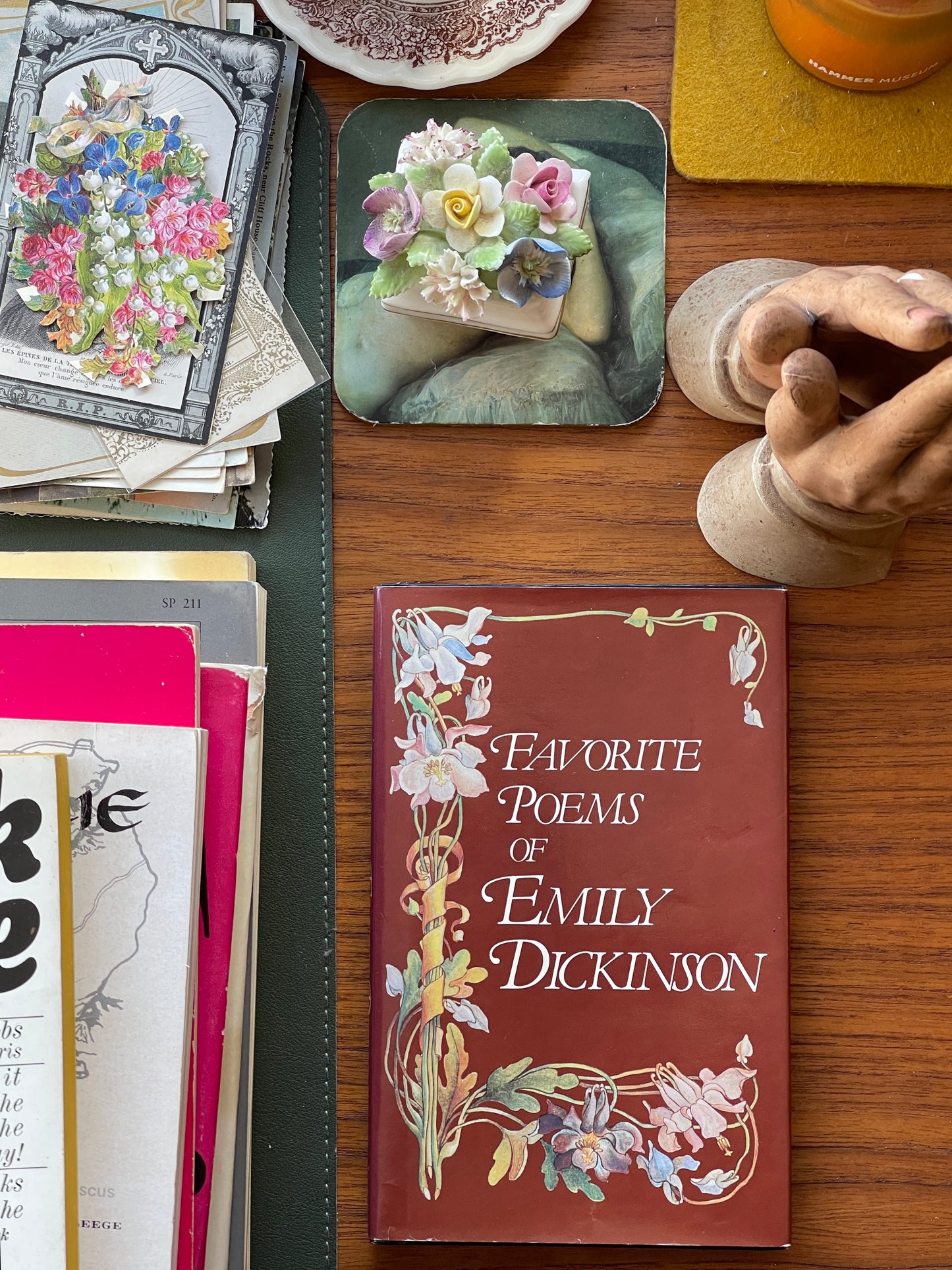 Favorite Poems of Emily Dickinson