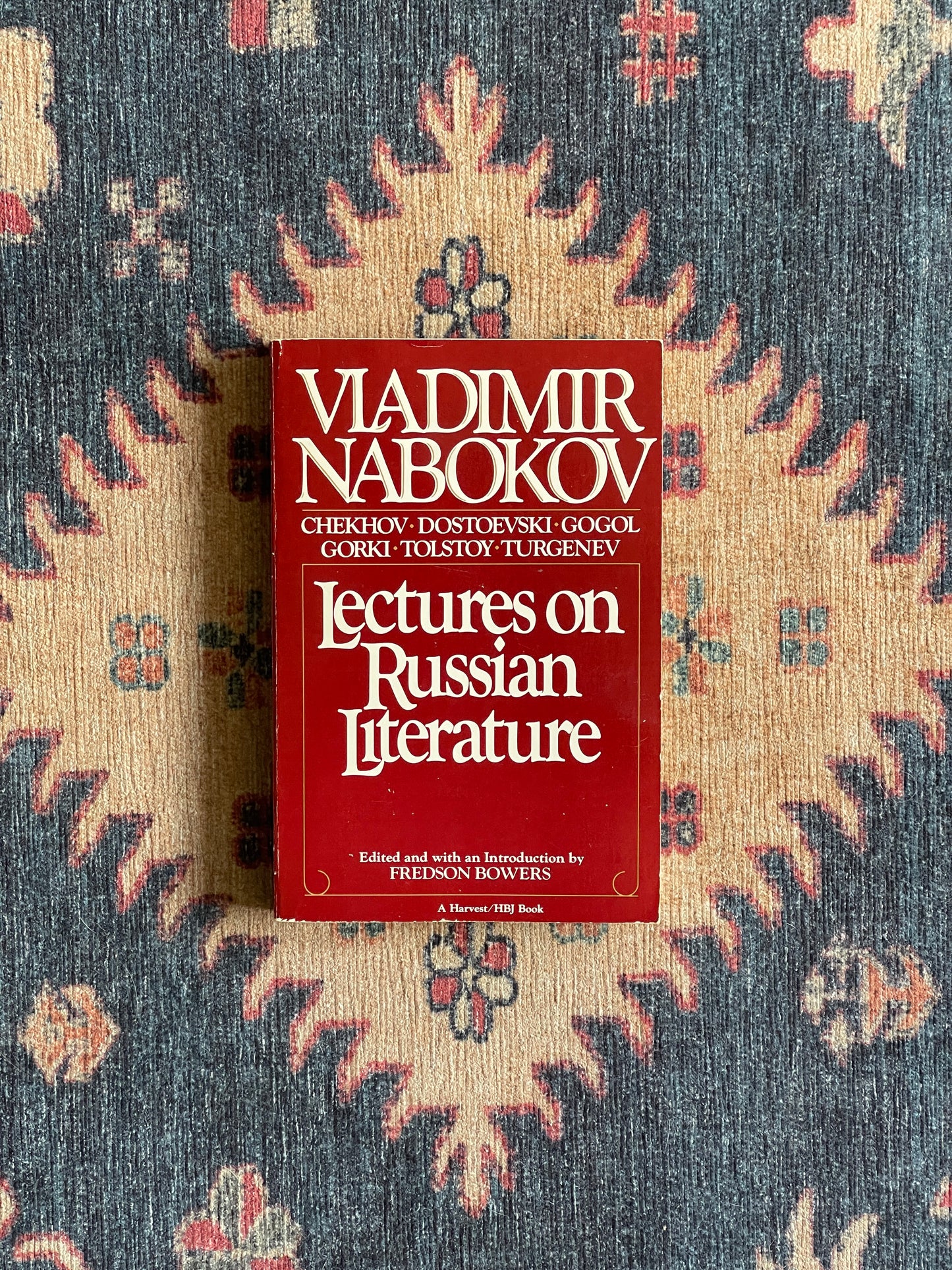 Vladimir Nabokov: Lectures on Russian Literature